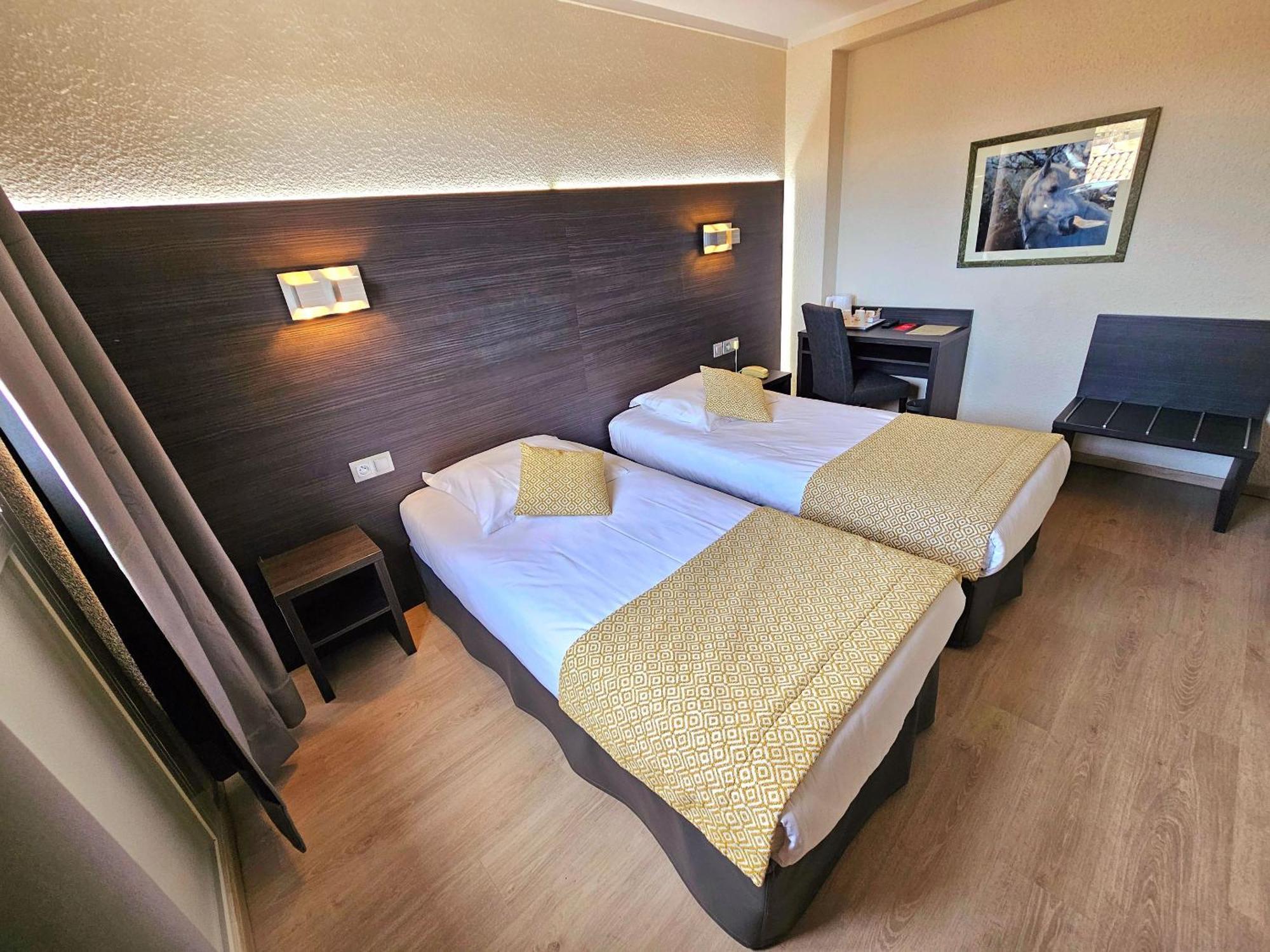 Le Cheval Blanc Hotel Arles Exterior photo